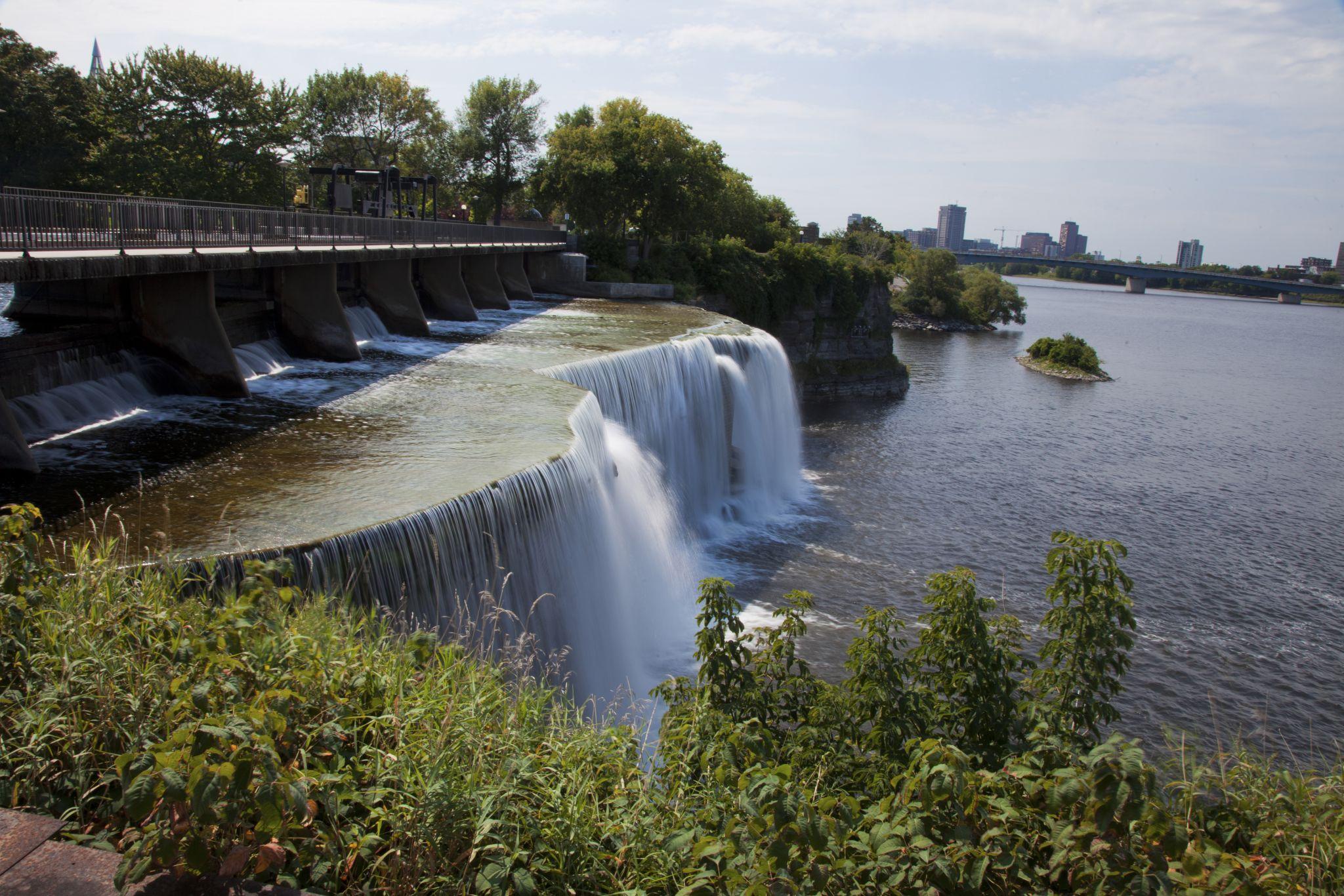 Rideau Falls Park.