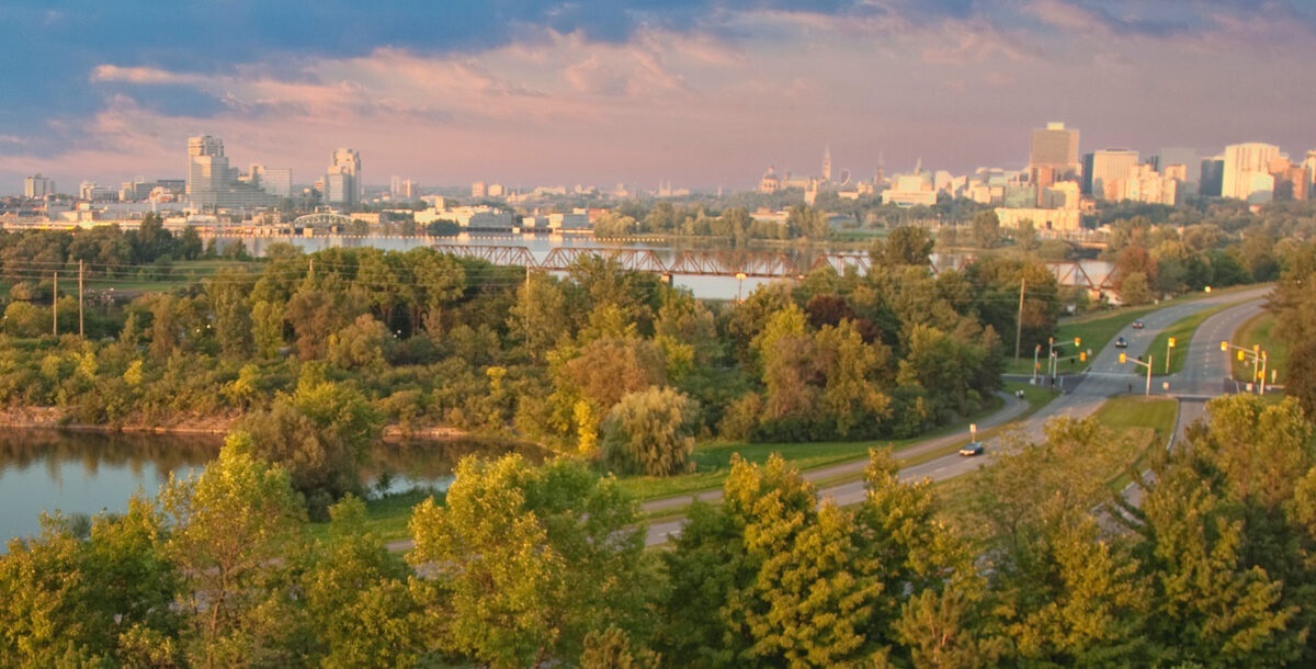 Kichi Zībī Mīkan at dawn